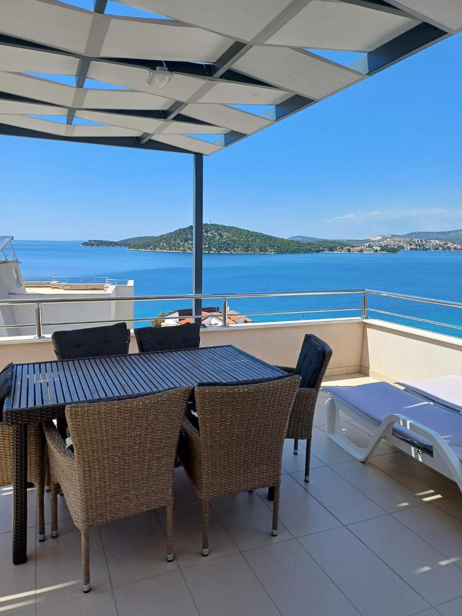 Villa Mona Apartments ราชานิ ภายนอก รูปภาพ